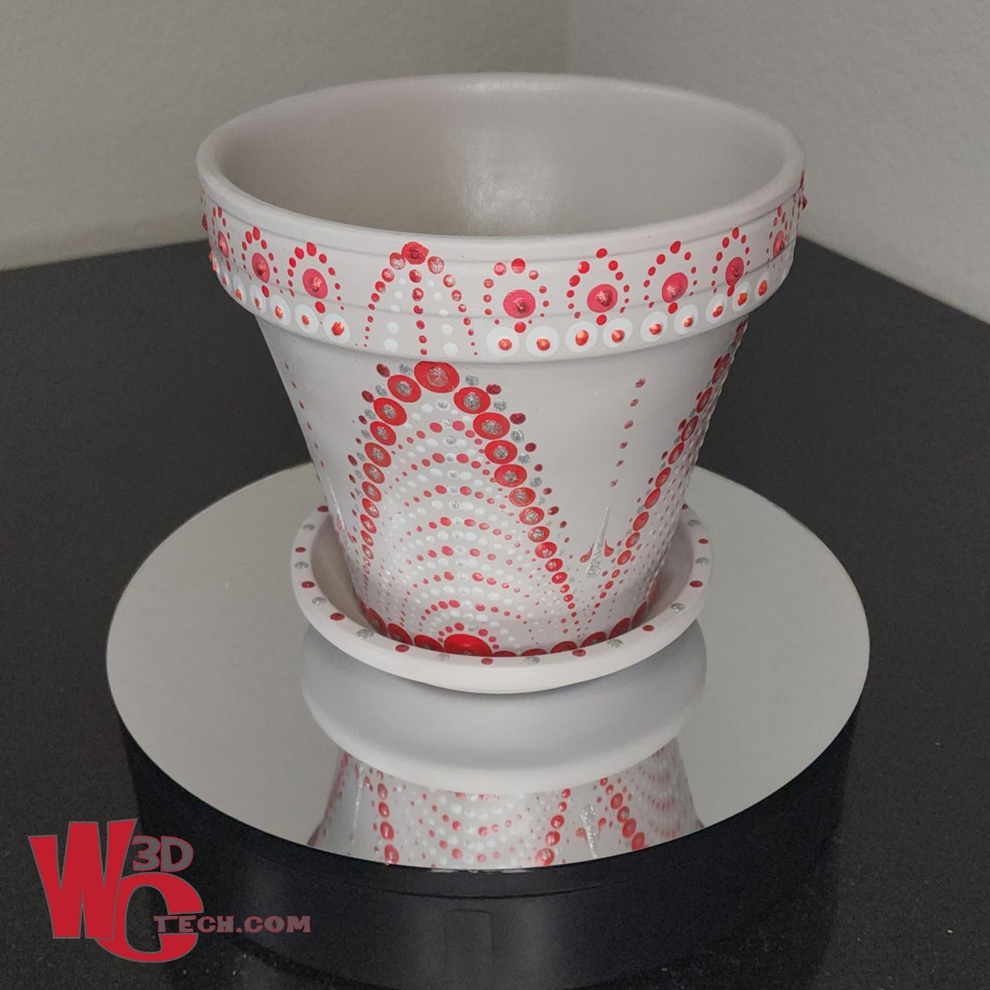 Winterberry 8" Hand Painted Mandala Terracotta Flower Pot w/Saucer